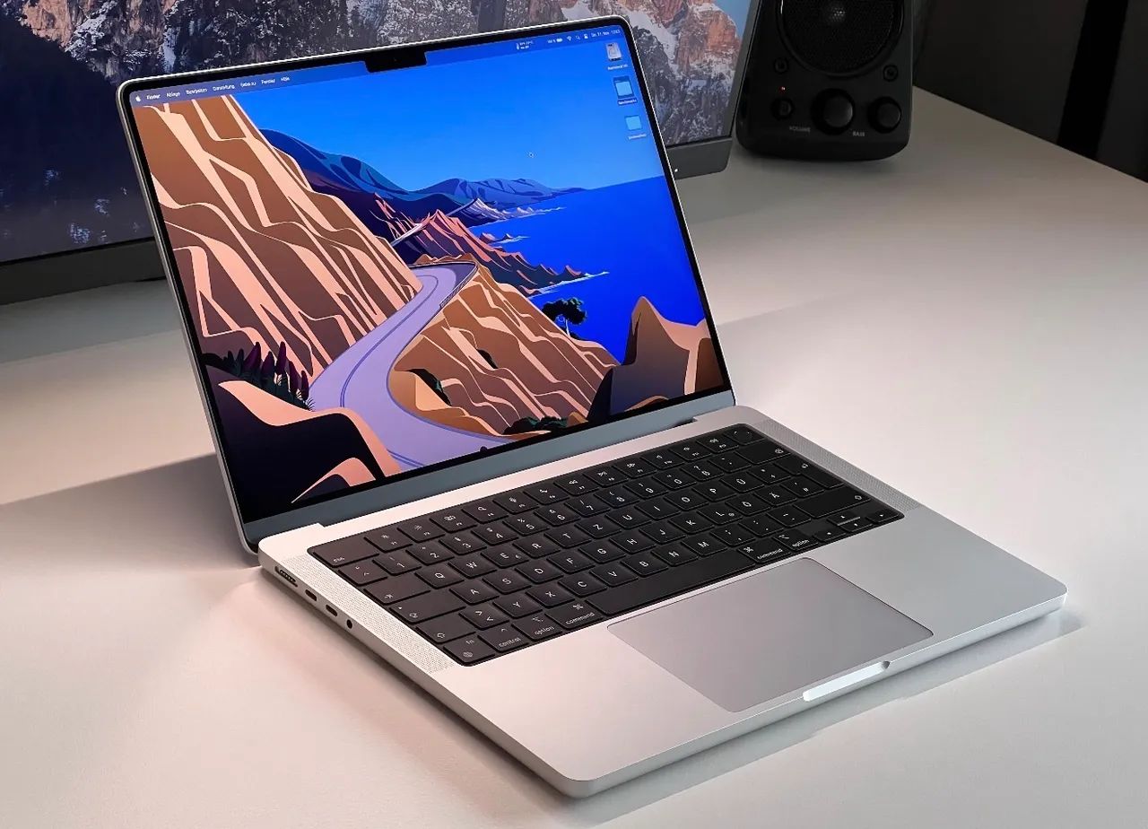 Macbook pro 14 M1 pro 16gb 512ssd Trocas - Notebooks - Conjunto