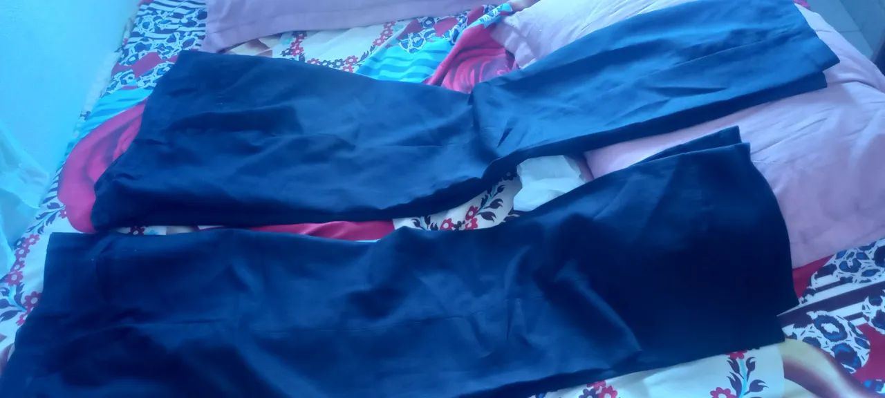 1 calça social preta masculina  número 44 - Foto 2