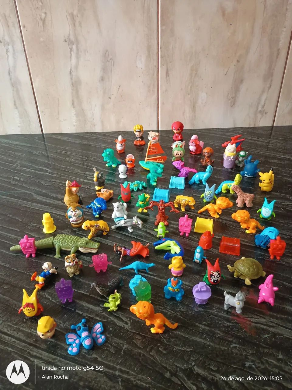 Kinder ovo e outros