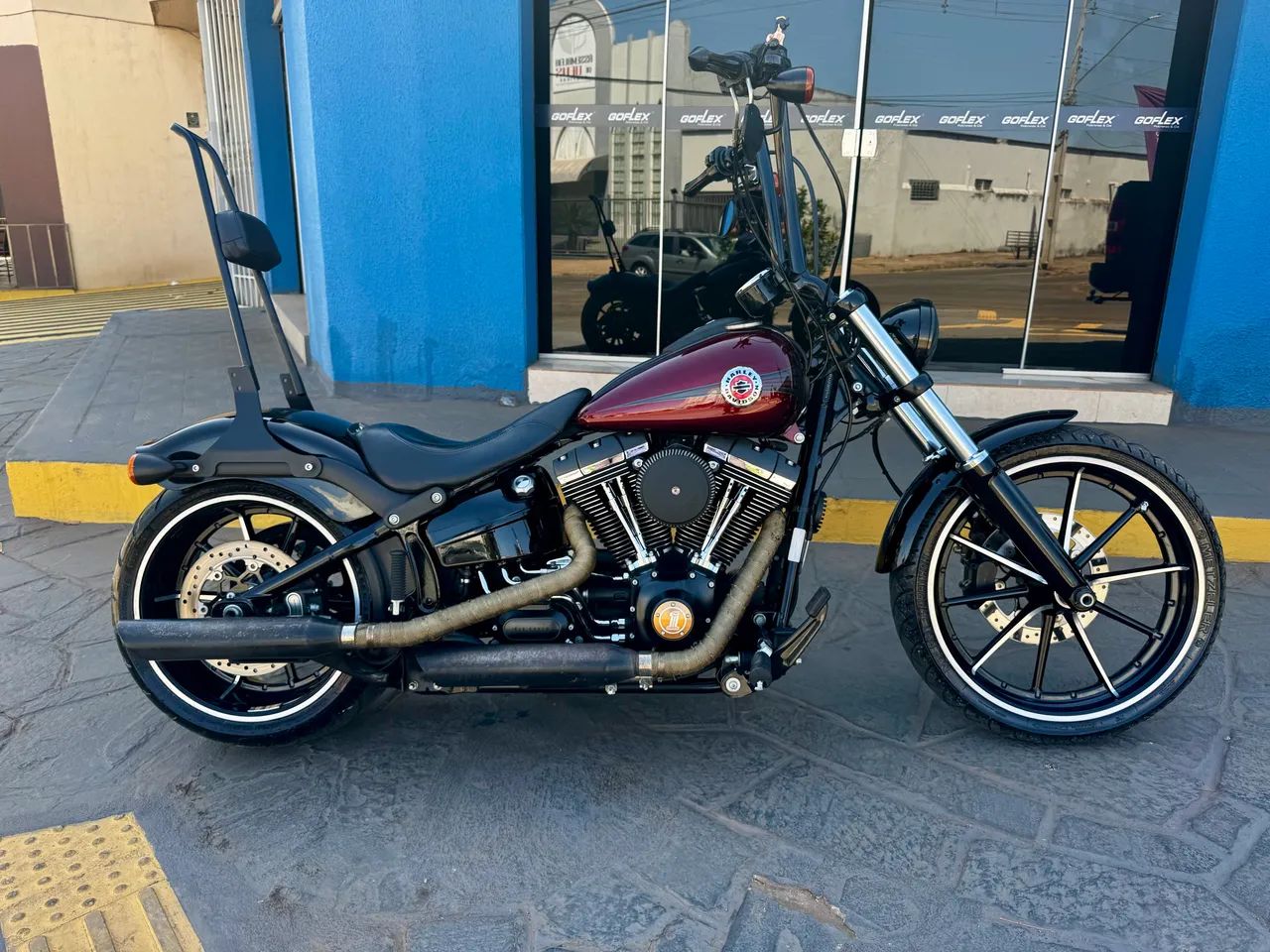 Harley Davidson Breakout 2015  - Foto 2