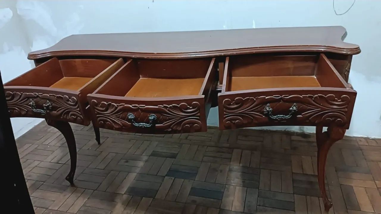 Mesa aparador clássica - Foto 2