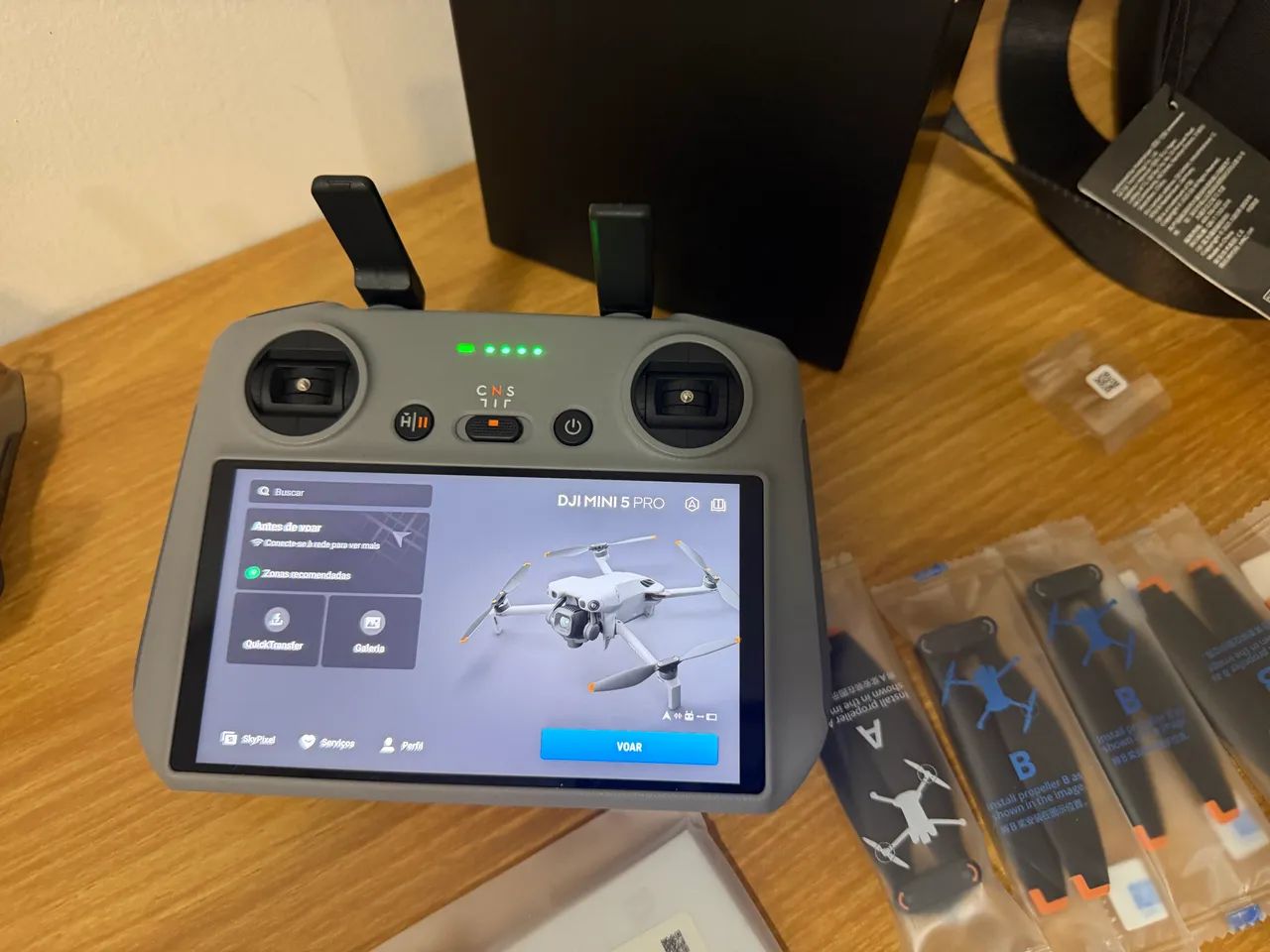 Drone DJI Mini 5 Pro Combo Com Tela | Novo  - Foto 3