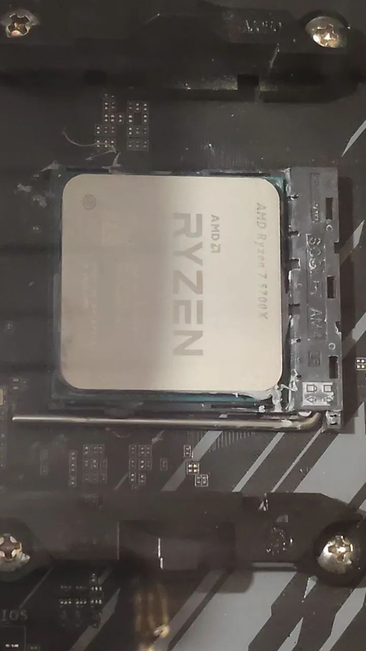 Ryzen 7 5700x