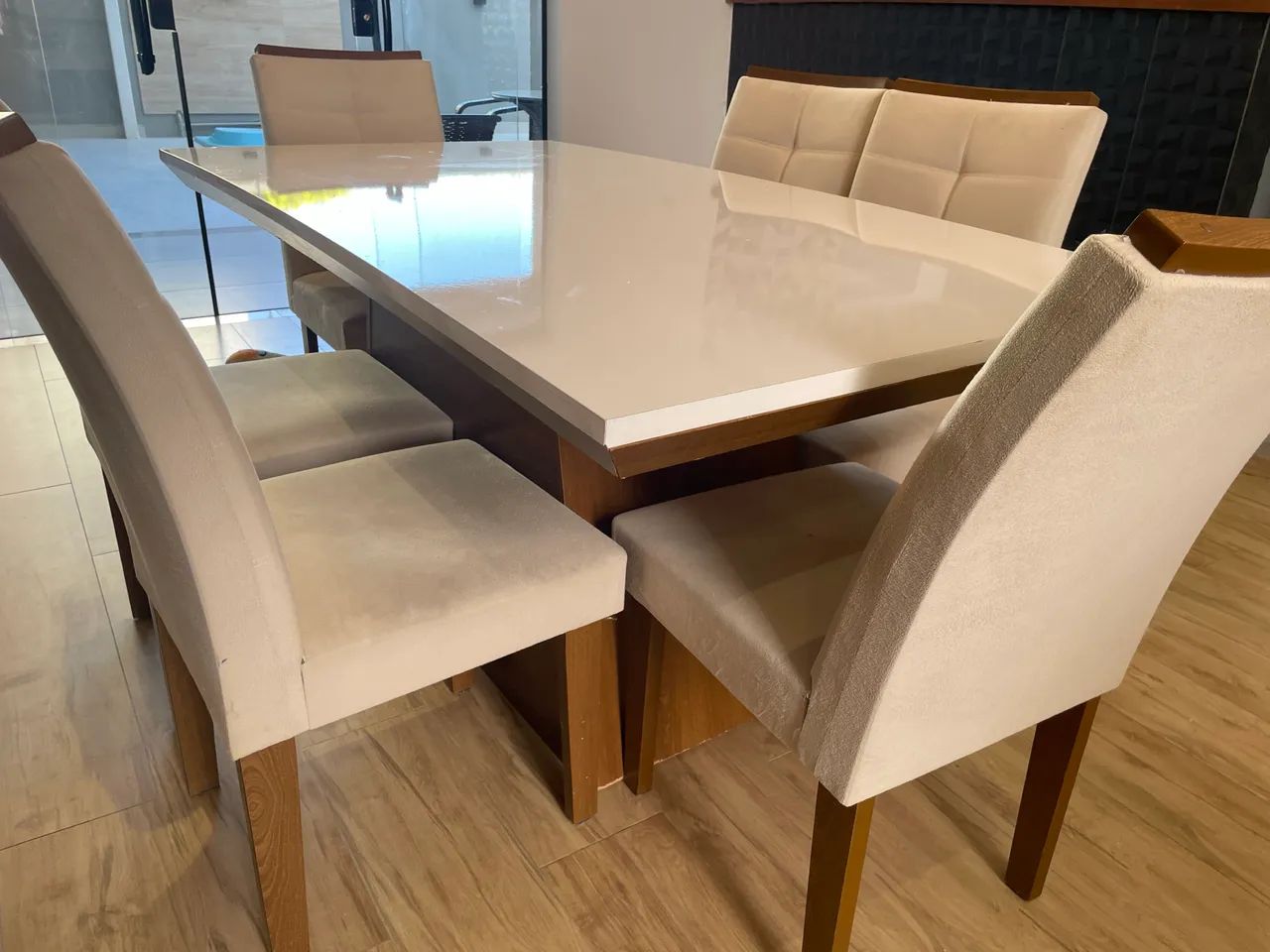 Sala de jantar com 6 cadeiras  - Foto 2