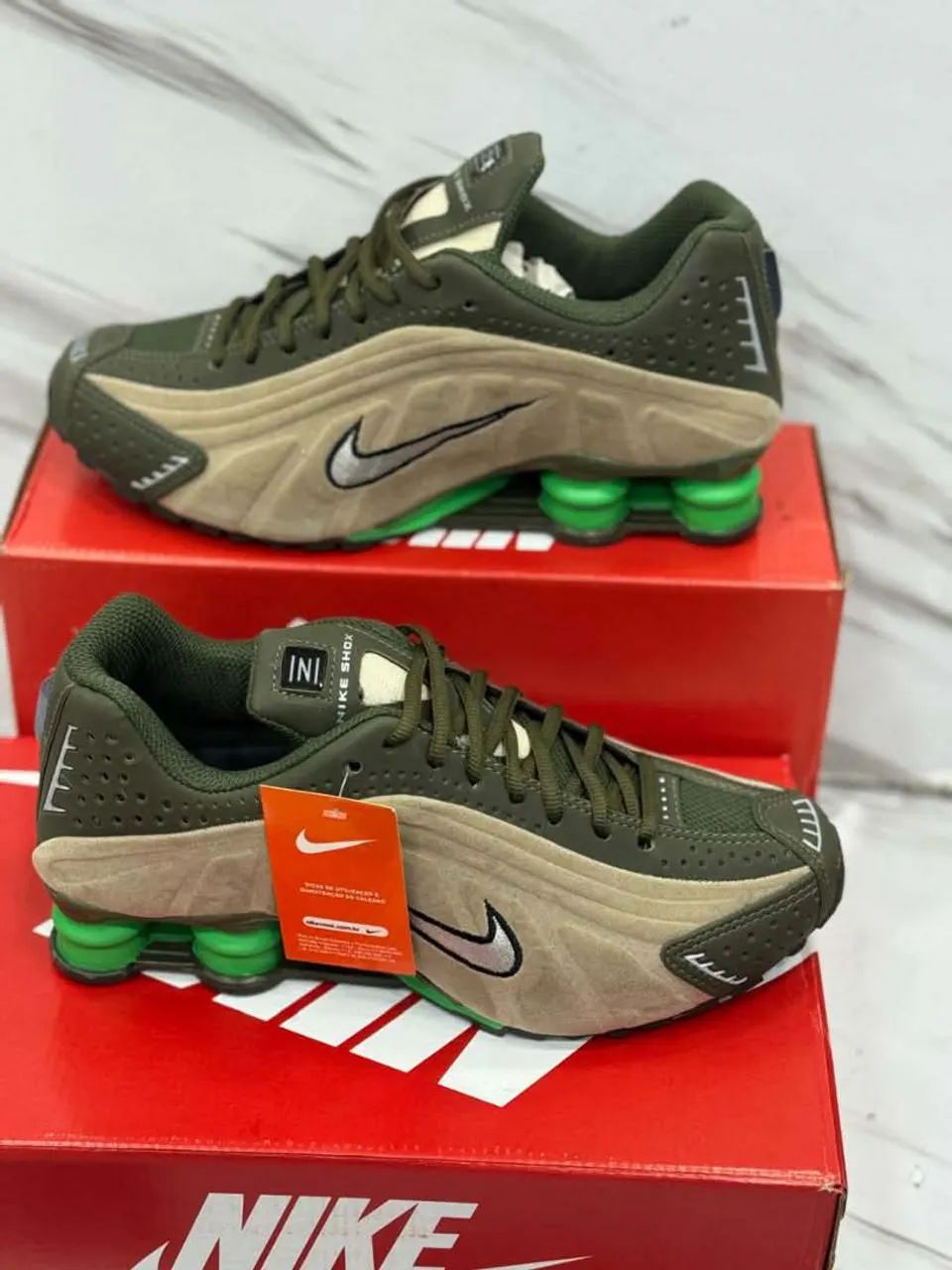 Nike Shox R4  - Foto 2