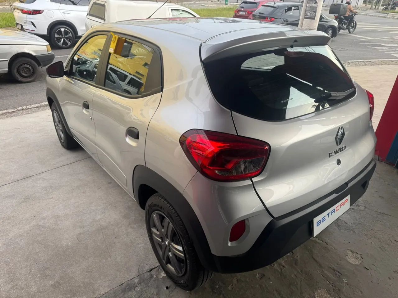 Renault Kwid 1.0 Intense 2025 - Foto 4