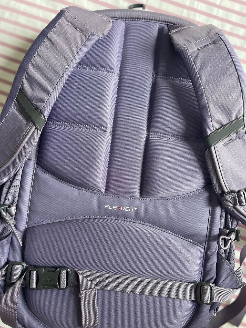 Mochila The North Face - Borealis, 28L (perfeito estado) - Foto 4