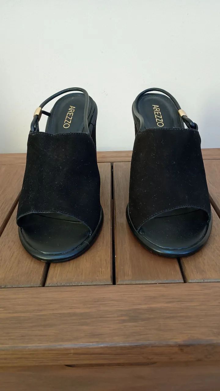 Sapato preto camurçado Arezzo  - Foto 2