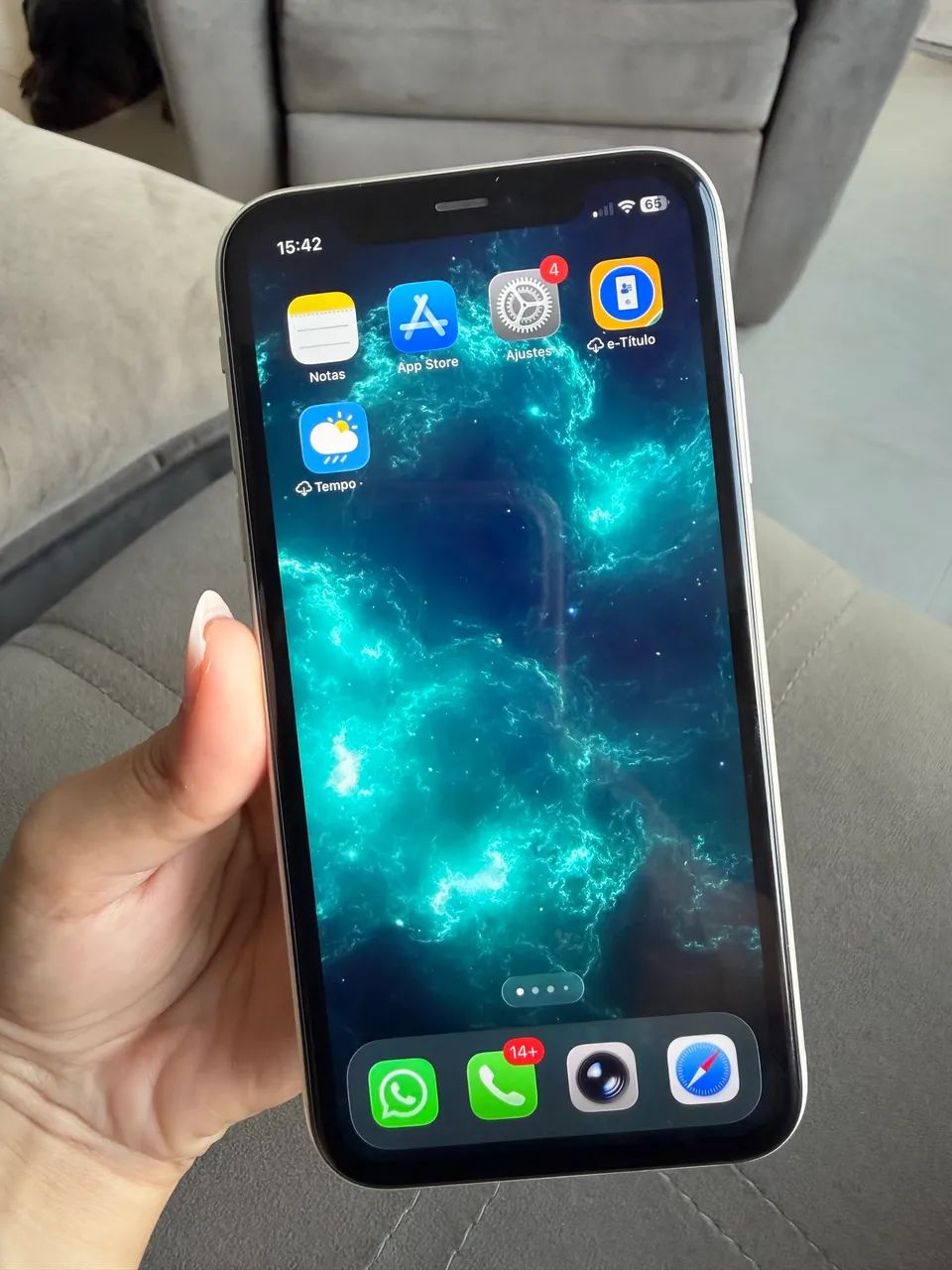 Vendo IPhone 11 128gb (branco)