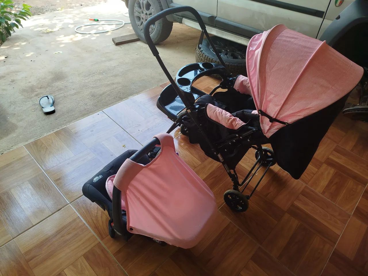 Carrinho de bebê, e bebê conforto  - Foto 2