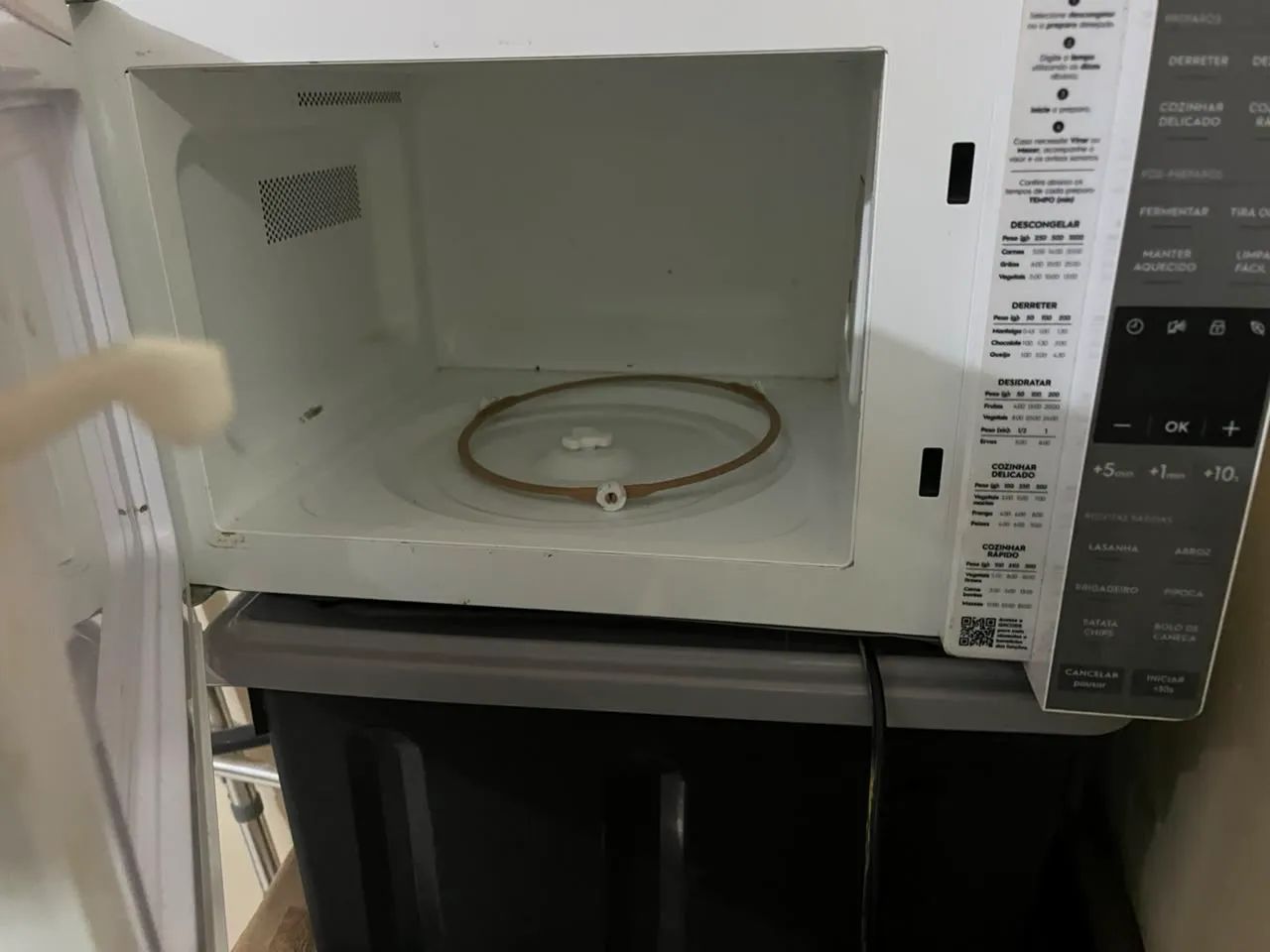 Micro ondas ótima qualidade 