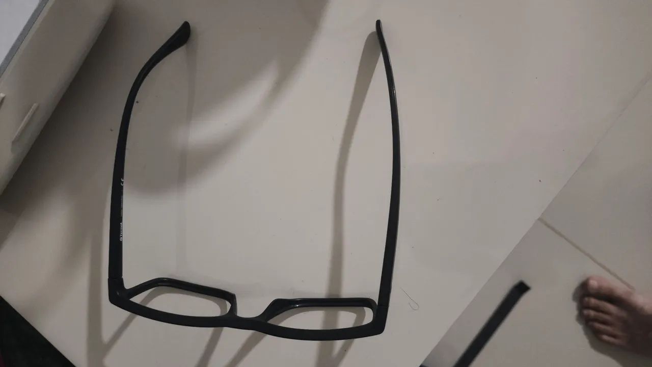 Armação de óculos TECNOL, NOVA, NA CAIXA