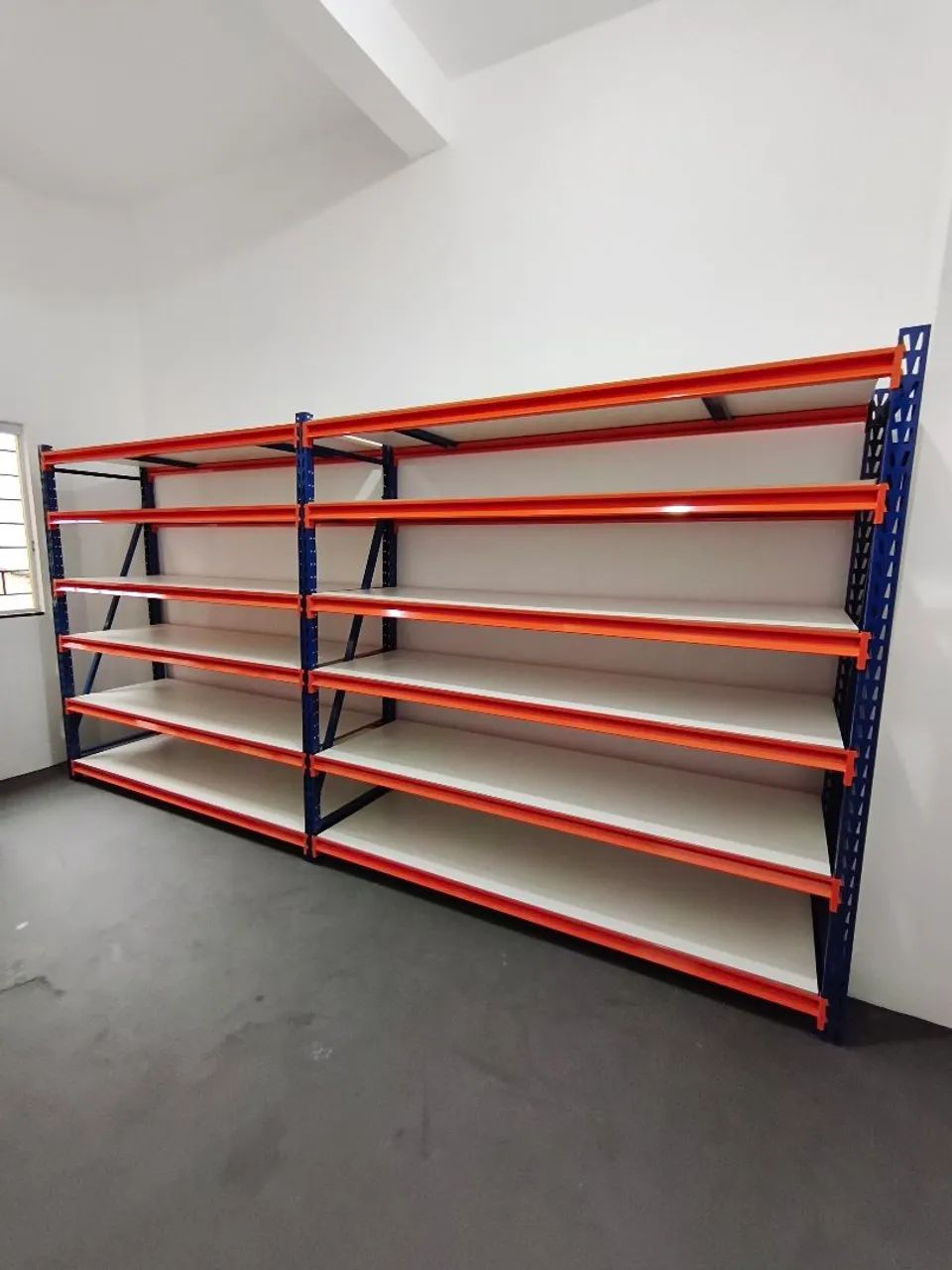 Estantes para armazenar material - Foto 4