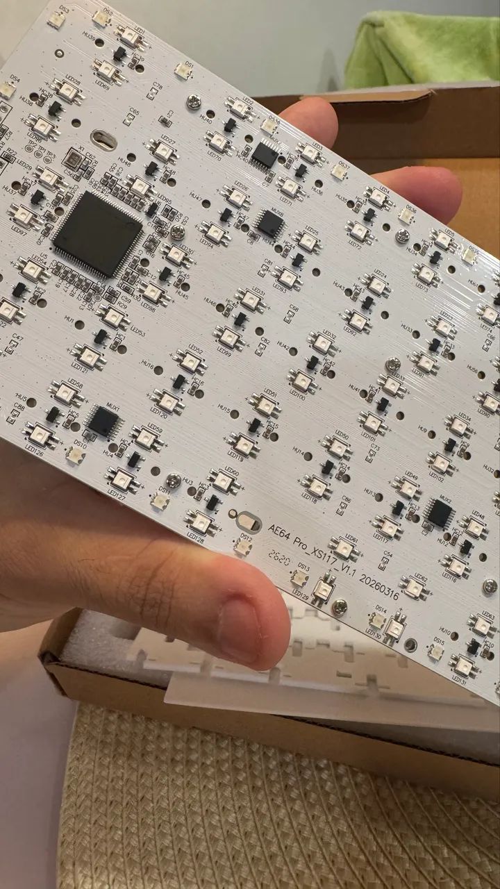 Módulo PCB teclado magnético Everglide AE64 pro  - Foto 2