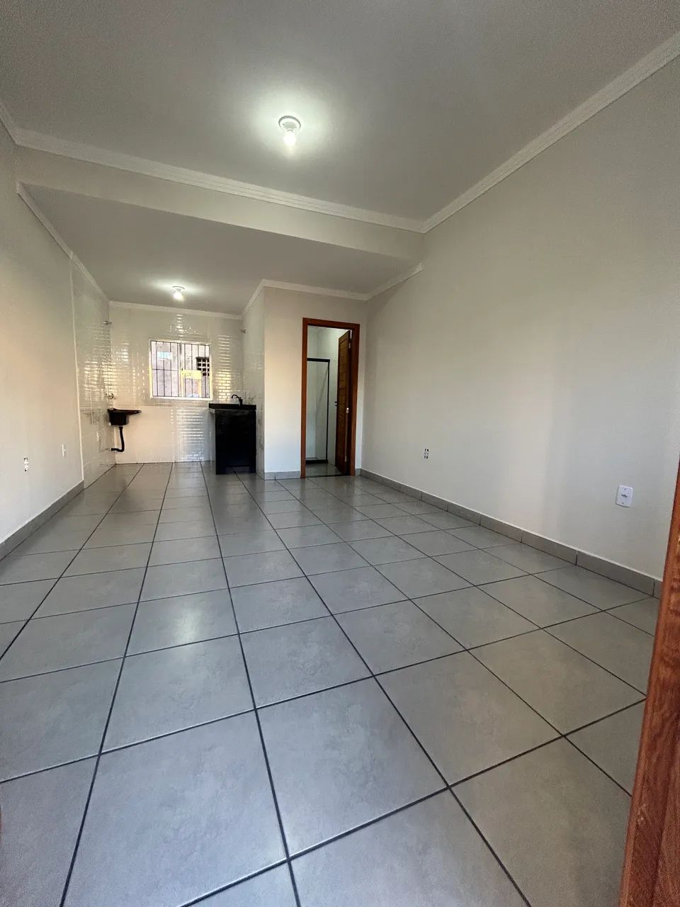 Aluga-se linda kitnet R$  900,00 - Foto 2