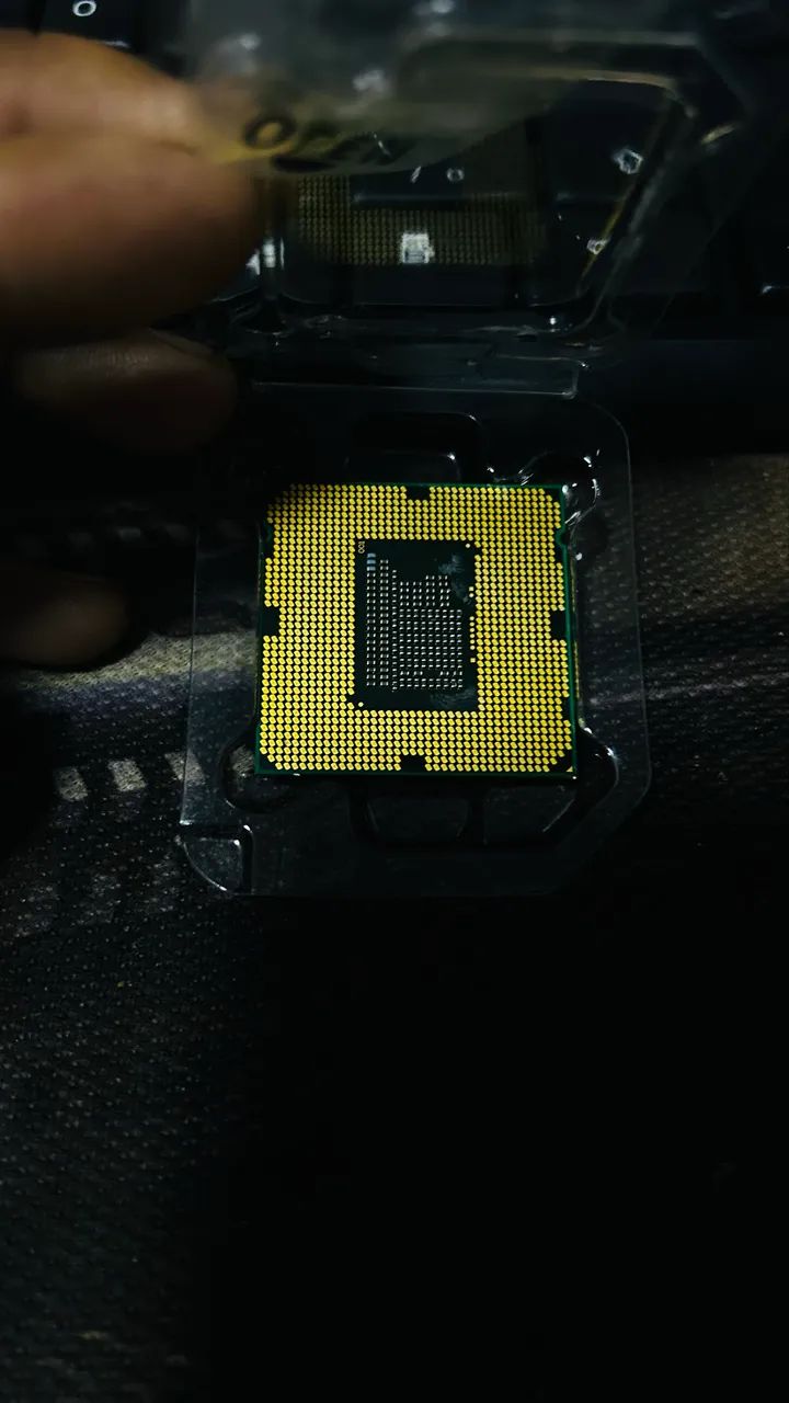 I3 2100