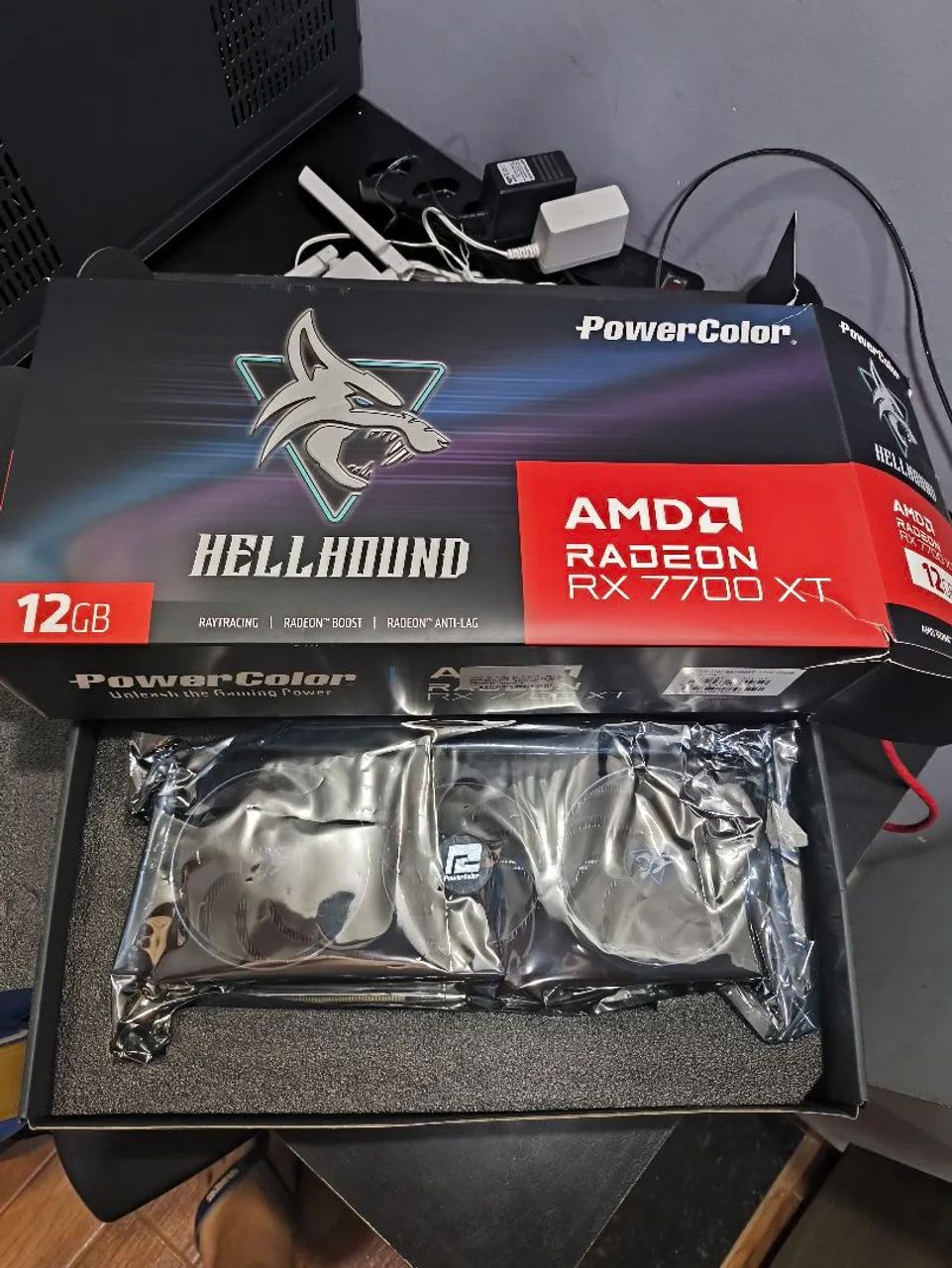 Placa de Video RX7700XT 12GB TRIPLO FAN - Foto 2