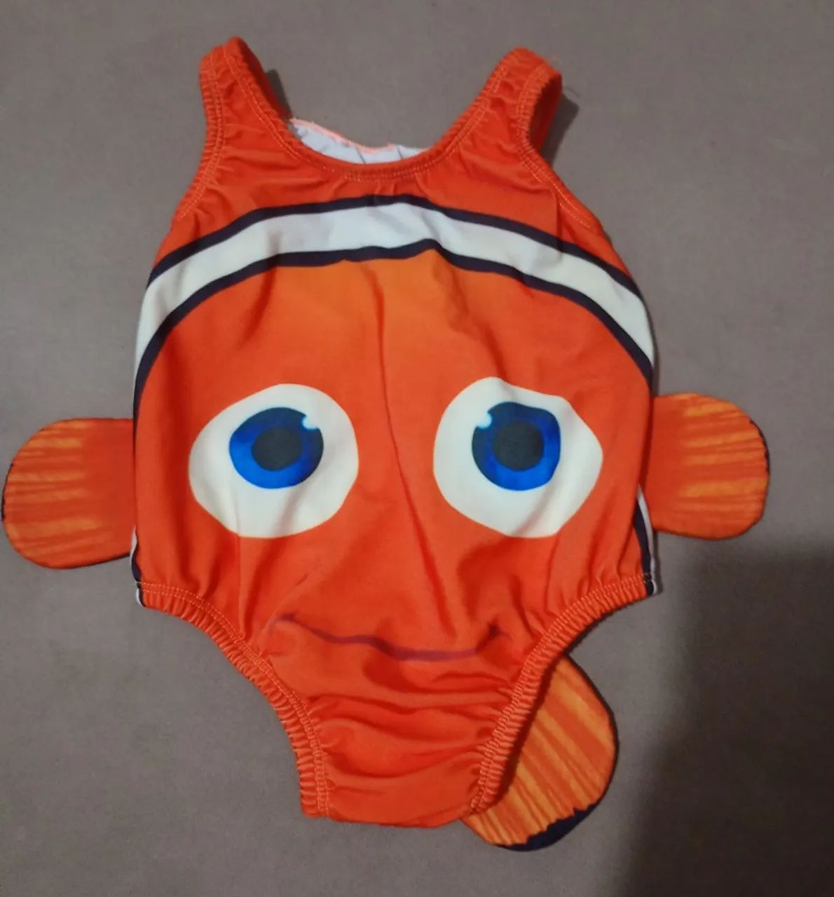 Maiô Nemo bebê de 6 a 9 meses