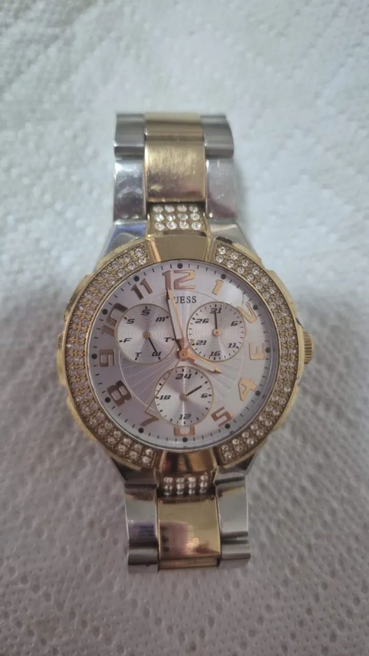 RELOGIO GUESS DOURADO