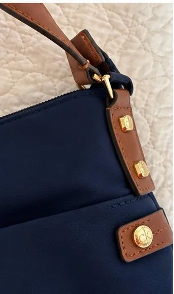 Bolsa Calvin Klein importada - Foto 3
