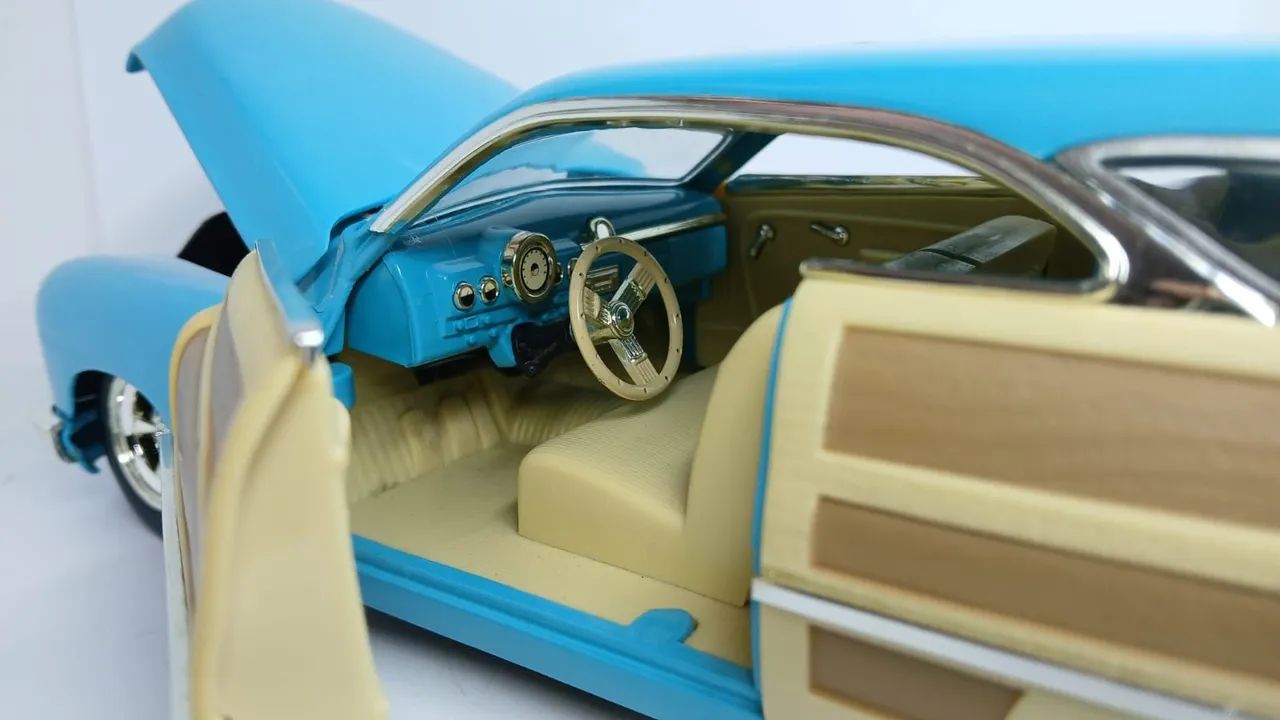Miniatura Mercury Woodie 1950 1/18 - Foto 5