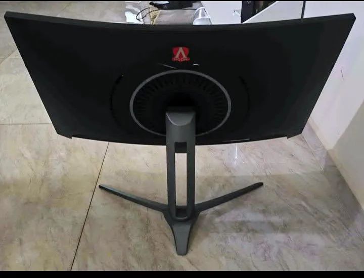 Monitor 32 AOC AGON  - Foto 4