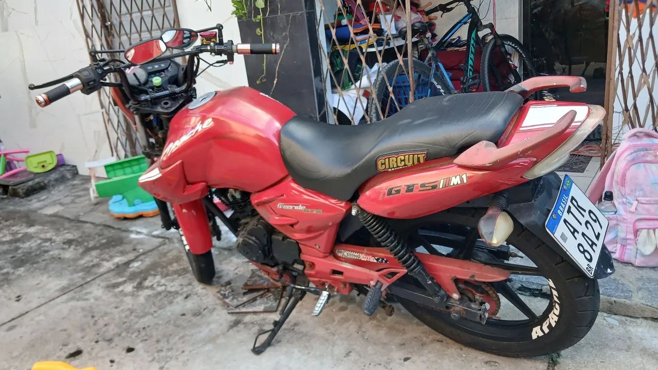 Moto apache 150 (de leilão)