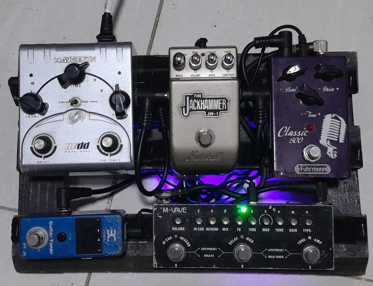 Pedais e pedalboard