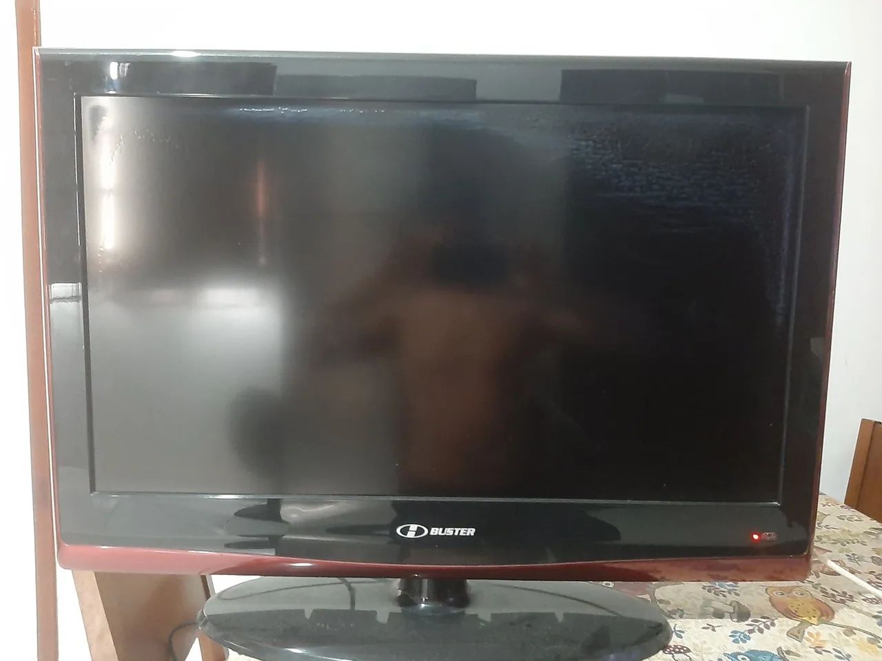 Tv buster 32 com defeito para peças  - Foto 3