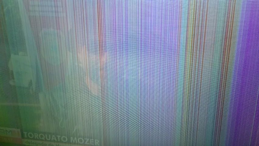 Tv 55 polegadas TCL com defeito  - Foto 4
