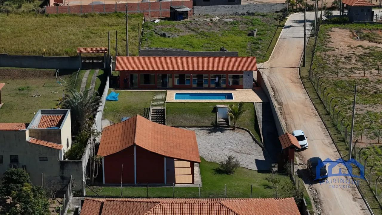Chácara com 2 Quartos e 3 banheiros à Venda, 1.000 m² por R$ 570.000 Cód. ch2785