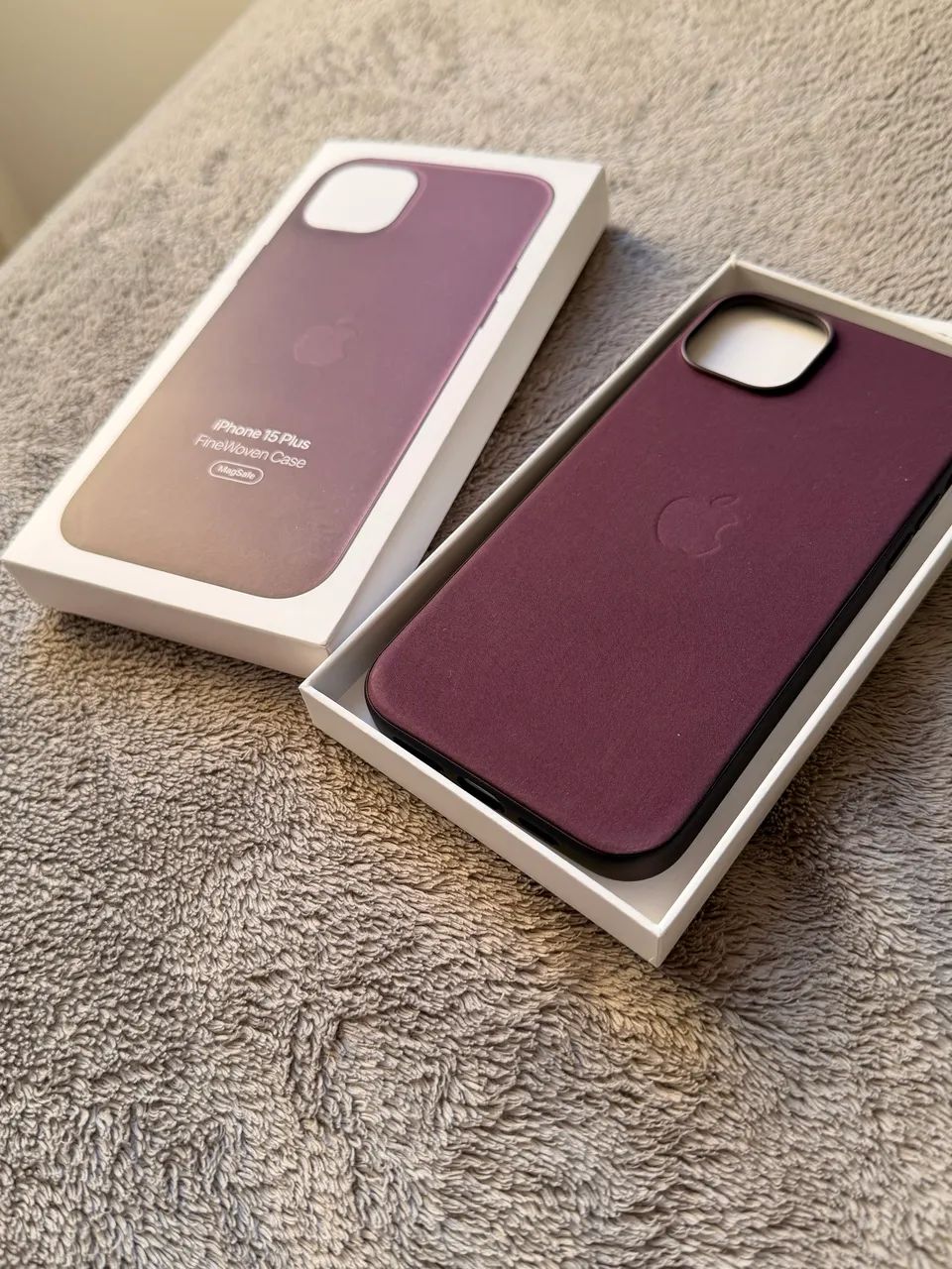 Capa iPhone 15 Plus Original de tecido  - Foto 3