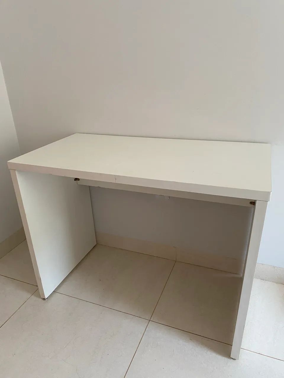 Mesa de estudos  - Foto 2