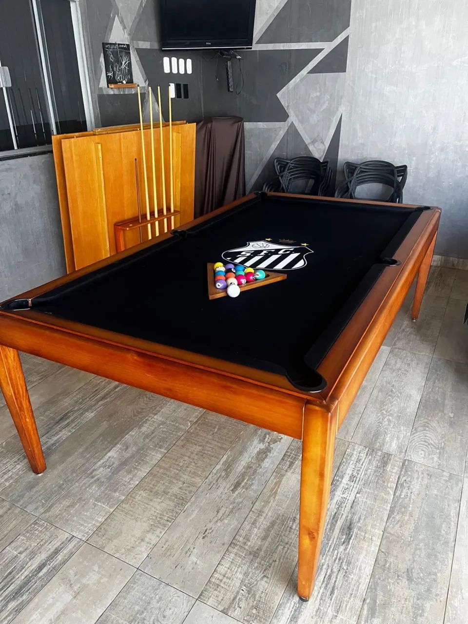 Mesa de jantar/bilhar de luxo 