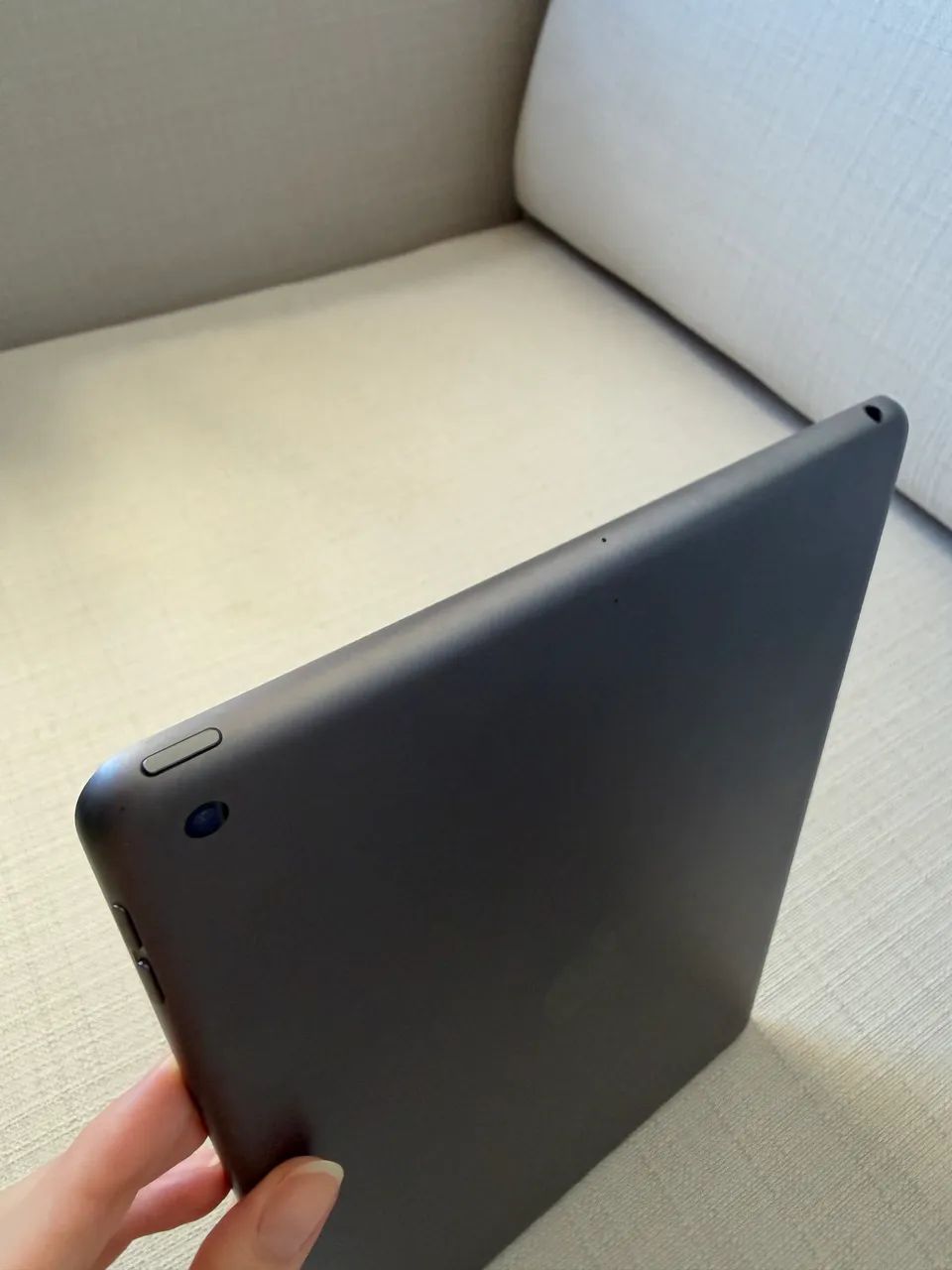IPAD 8ª GERAÇÃO WI-FI 32GB única dona  - Foto 4