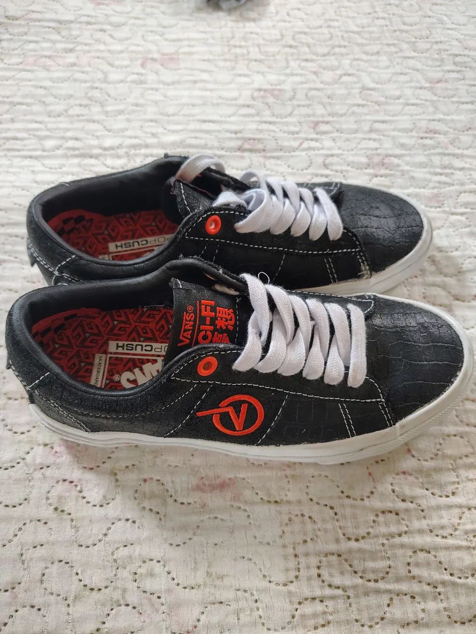 Tênis Vans Original SCI-FI ZERO TAM 37 - Foto 2