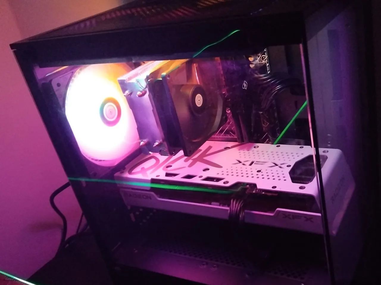 Placa de vídeo RX 7600 8GB