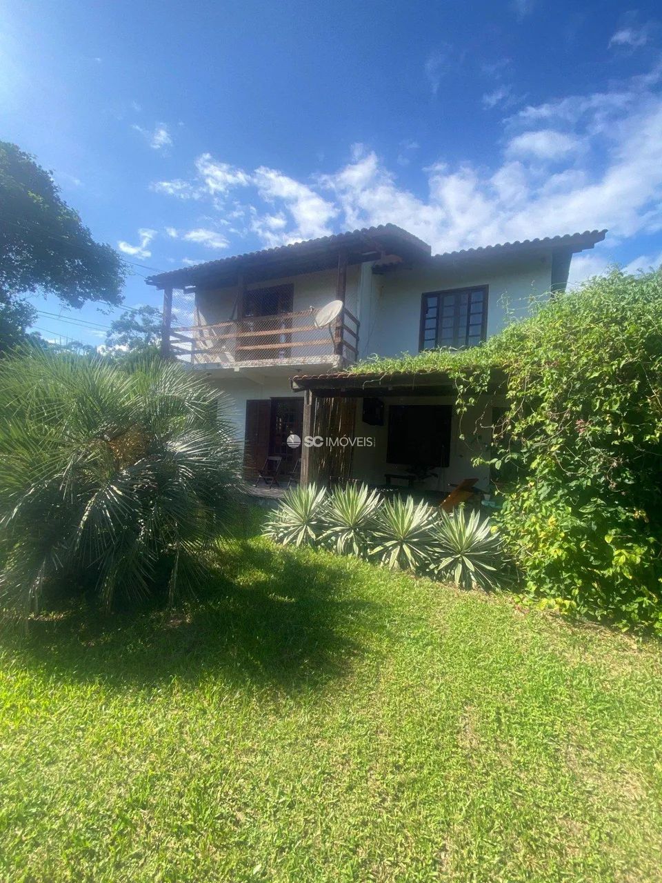 Dois amplos terrenos com 4 casas - Foto 2