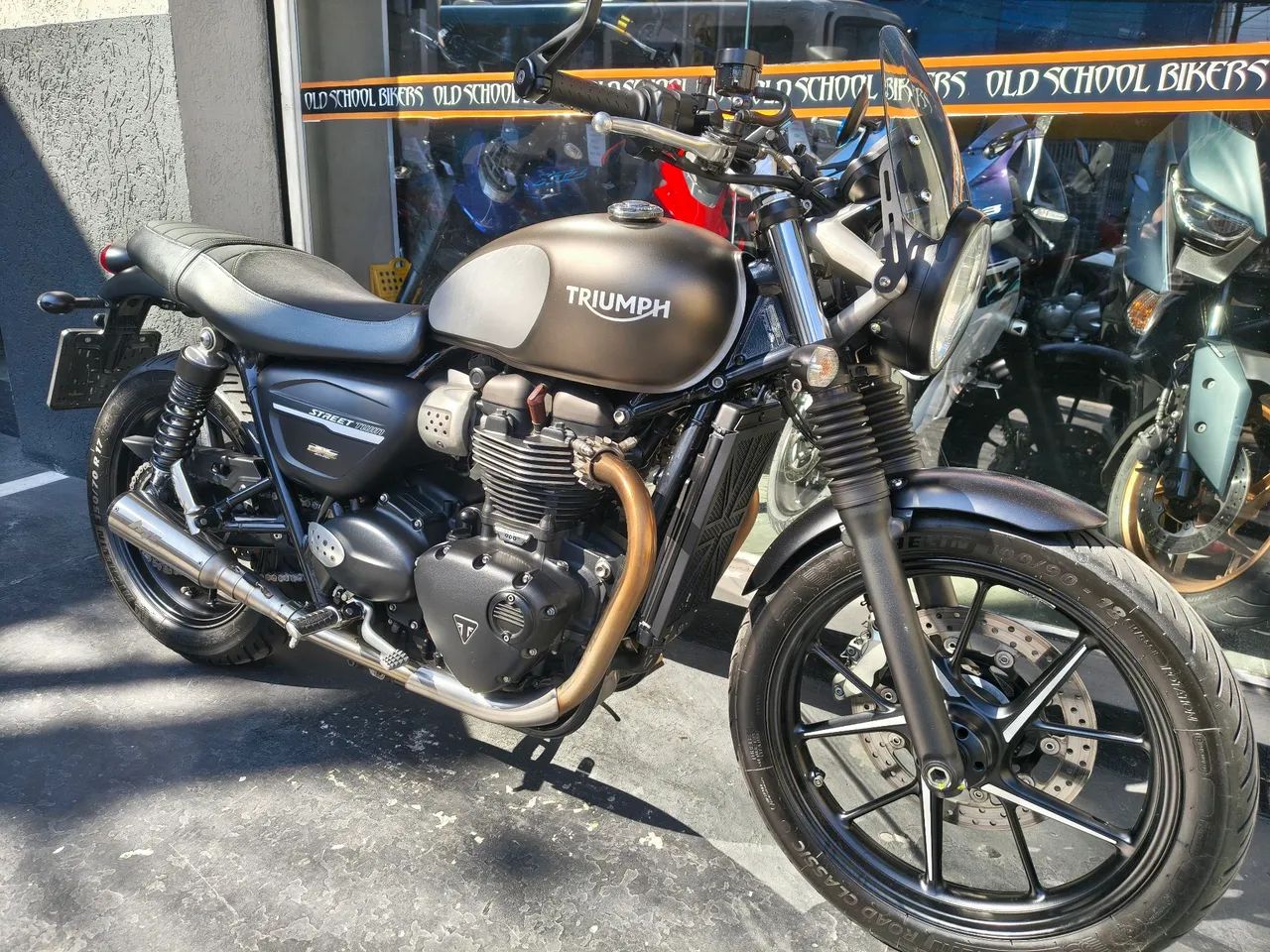 triumph street twin 900 2020 apenas 34.000 km - Foto 3