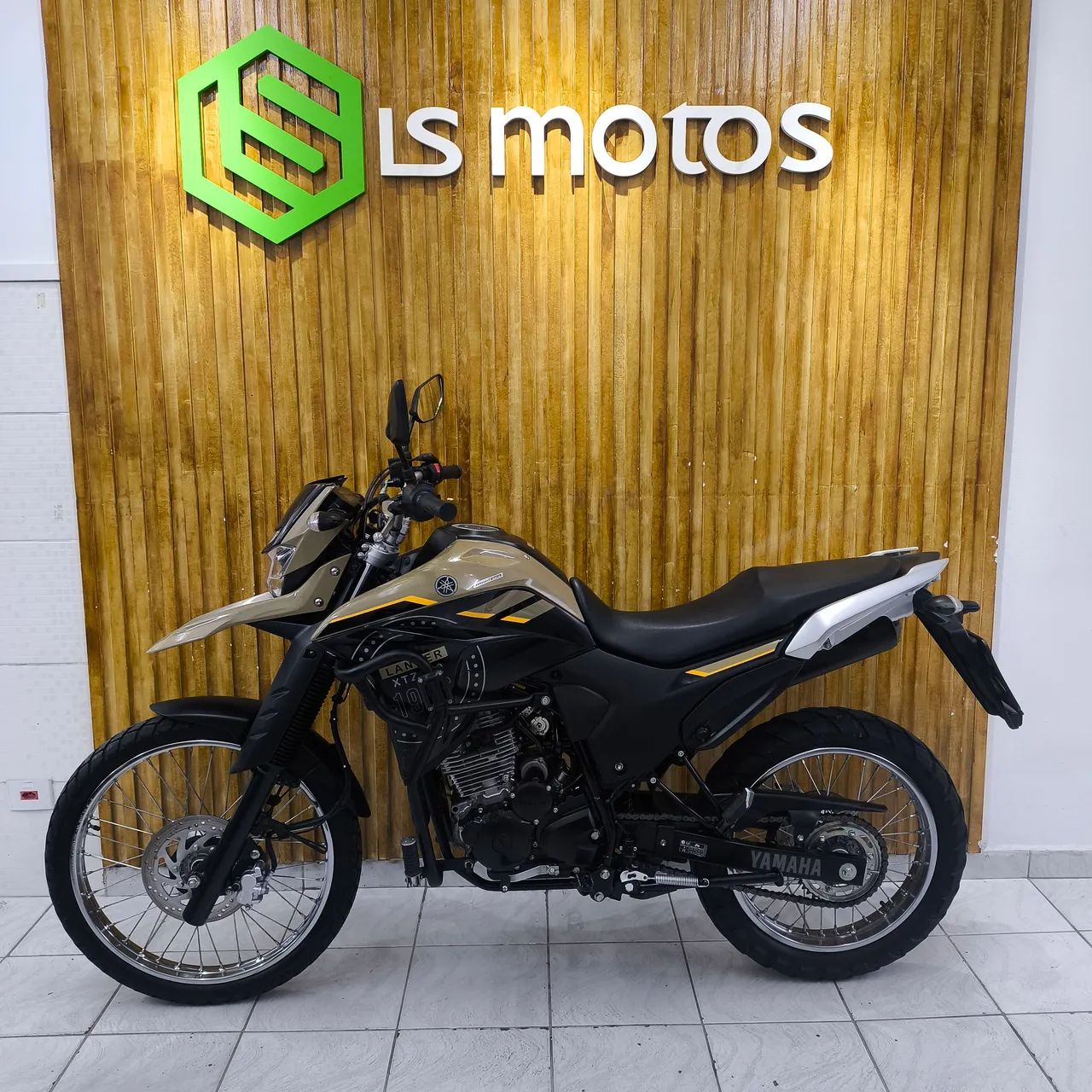Lander 250 2024 - Foto 2