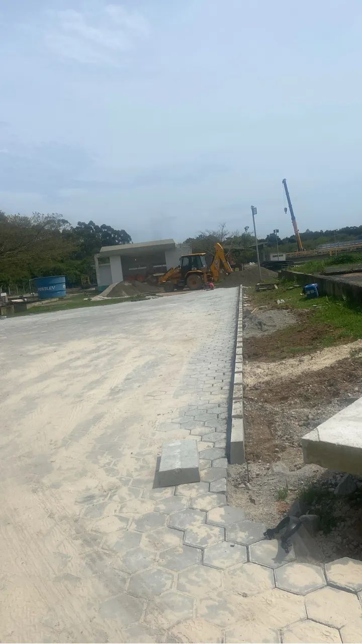 Calceteiro, montador de muros e muito mais? precisar chamar * 