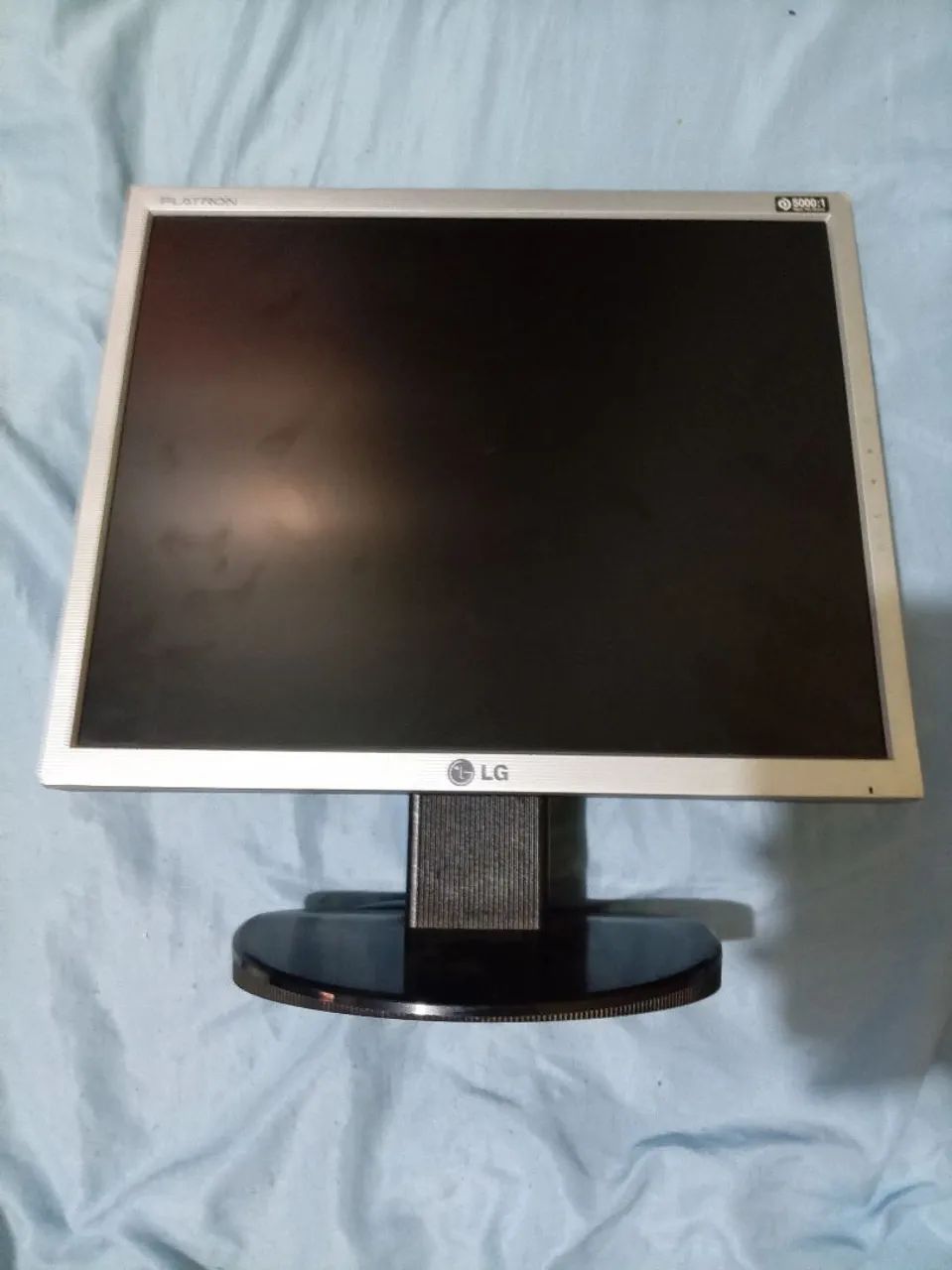 Monitor LG FLATRON 20 POLEGADAS USADO - Foto 2