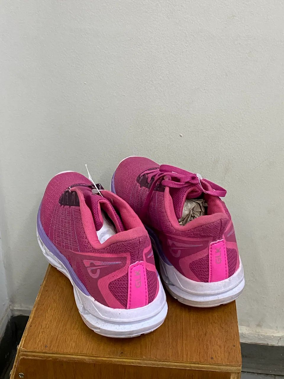 Tenis GLK Novo 