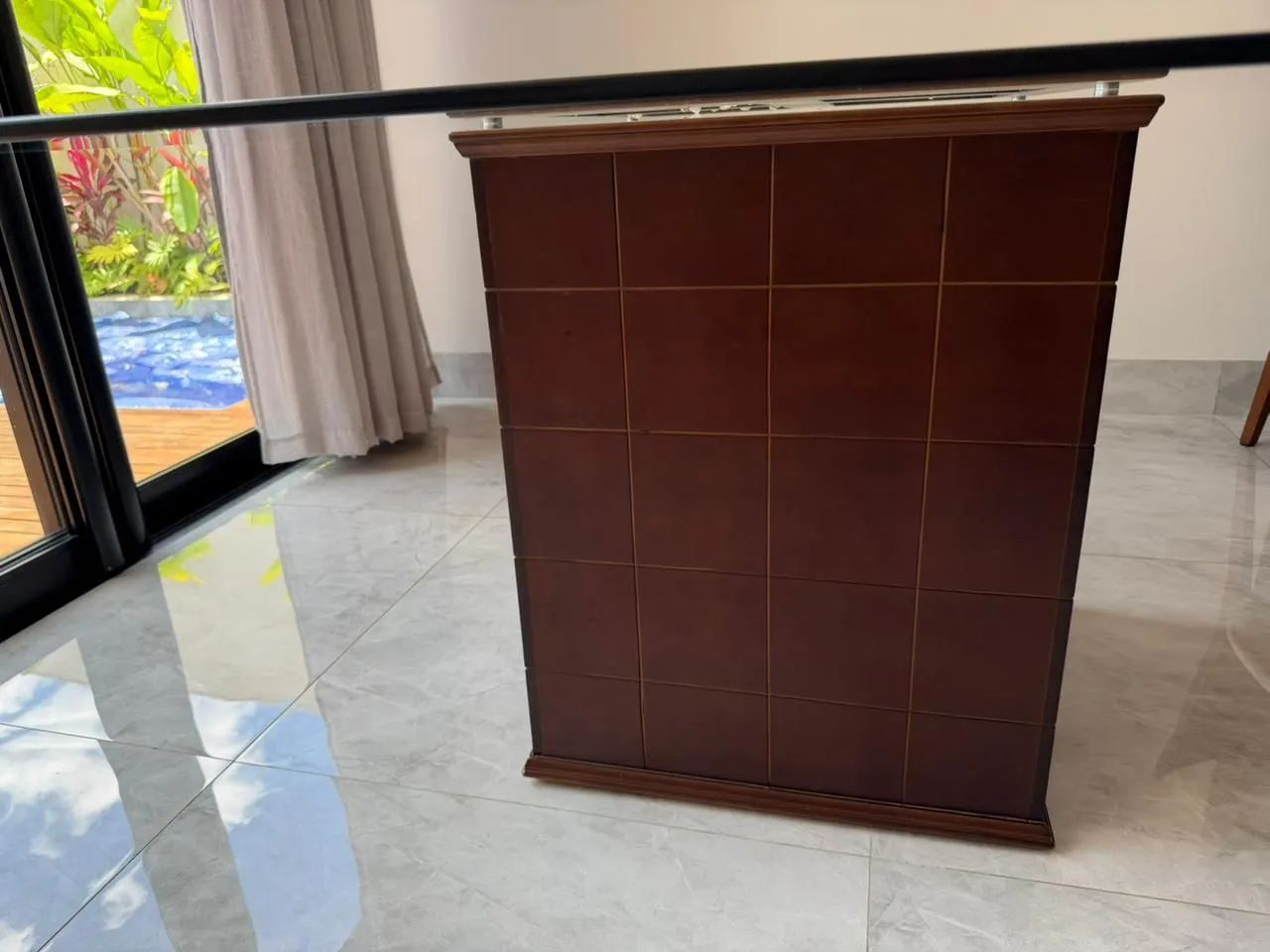 Mesa quadrada de 8 lugares com gira pratos  - Foto 4