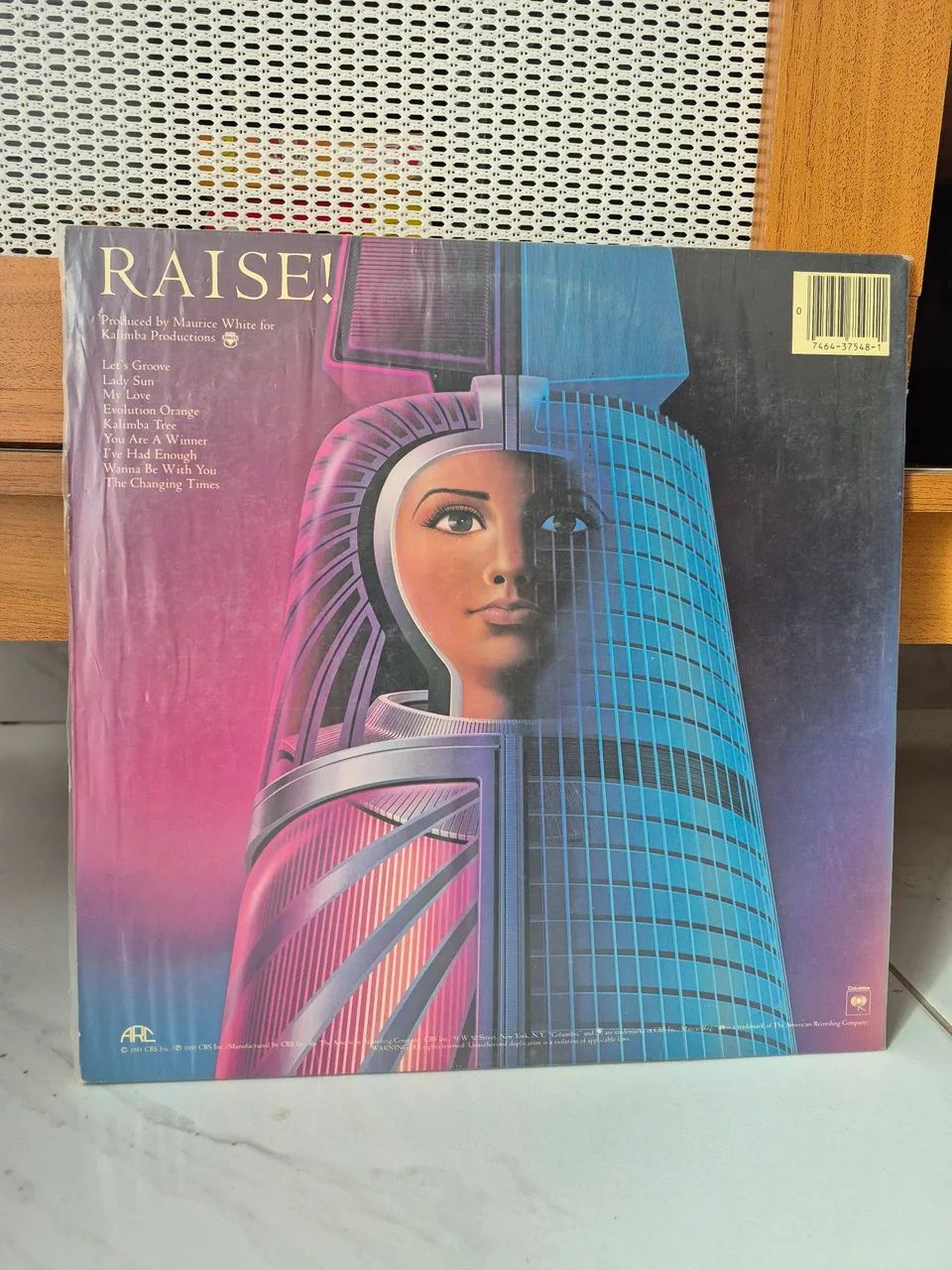 Disco de Vinil Earth Wind and Fire  - Foto 2