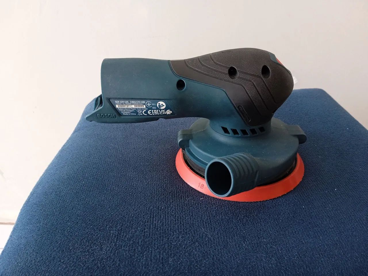 Lixadeira Bosch 12v - Foto 2
