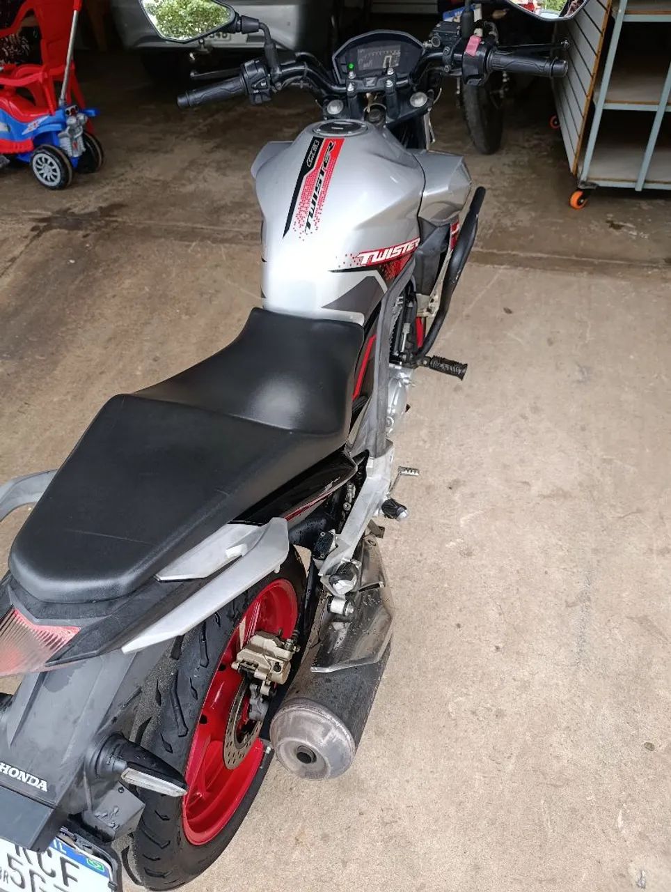 Twister CB250F  - Foto 2