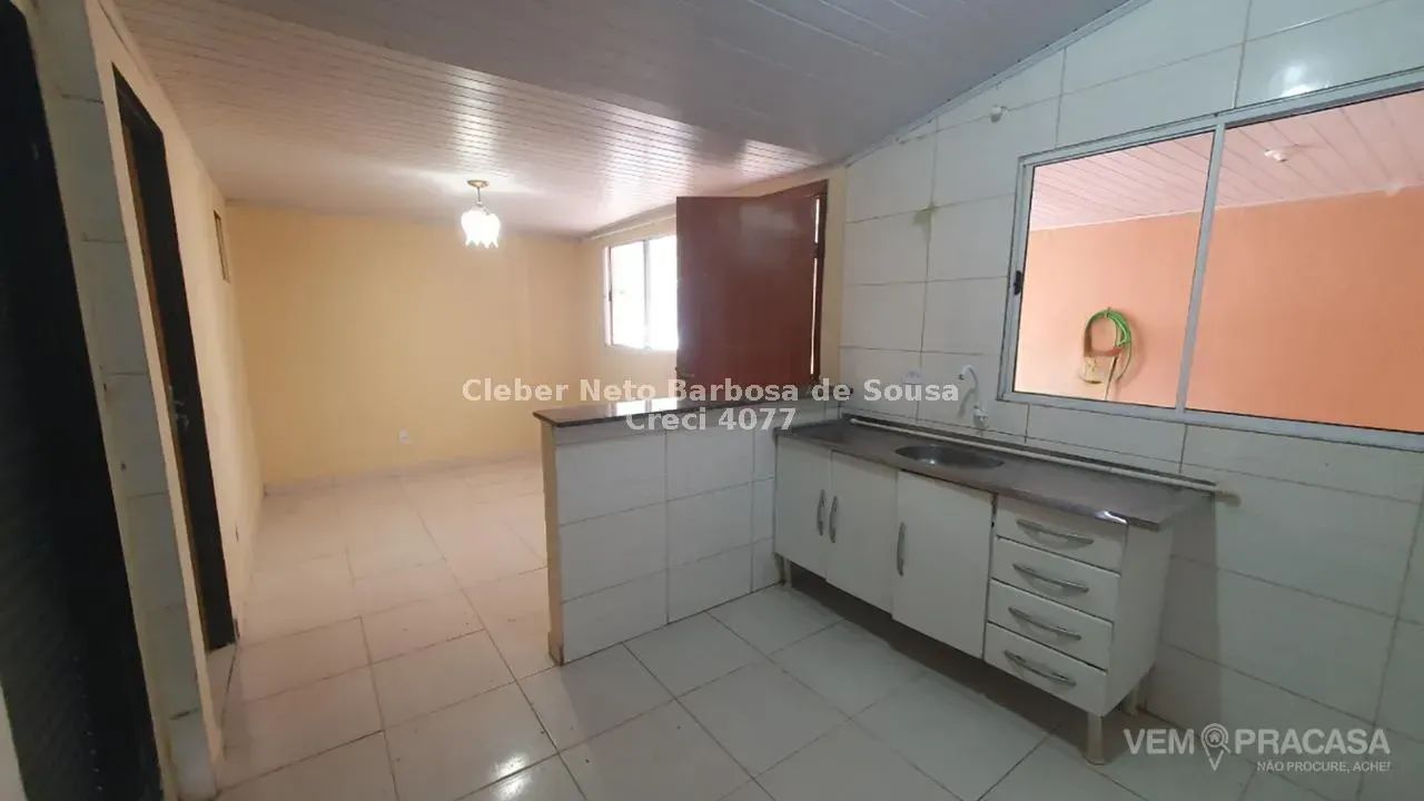 Alugo imóvel com IPTU e água incluso! - Foto 5