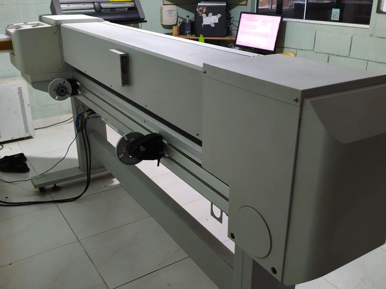 Vendo impressora Mutoh vj1624 - Foto 2