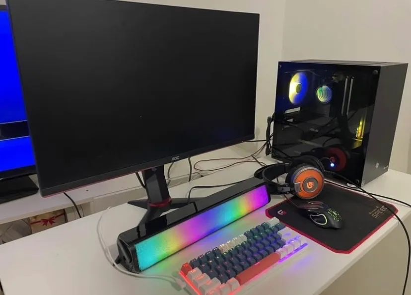 1050 TI465571230579445760